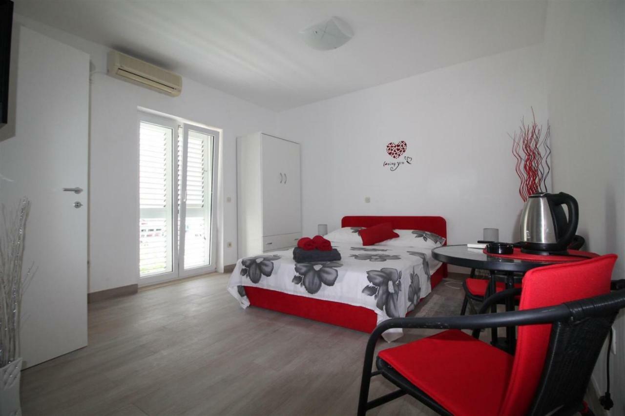 Private Accommodation Carevic Dubrovnik Luaran gambar